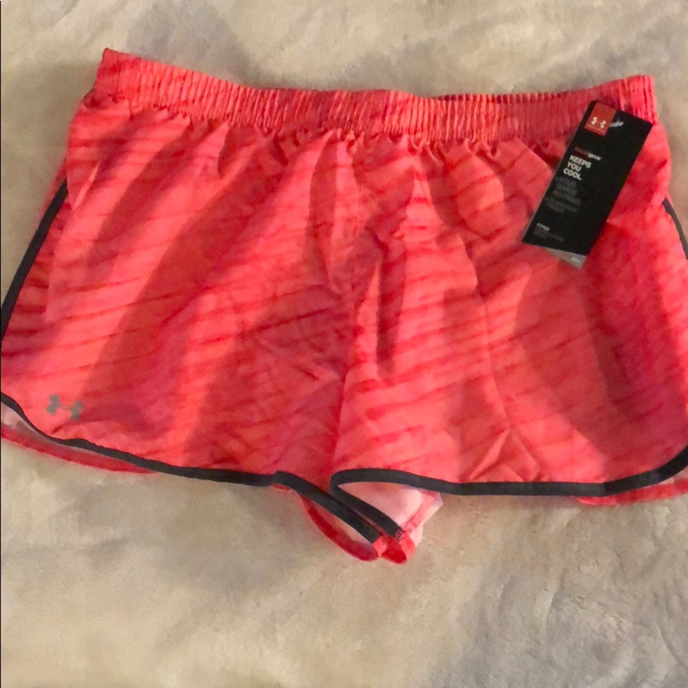 Under armour heat gear running shorts size medium